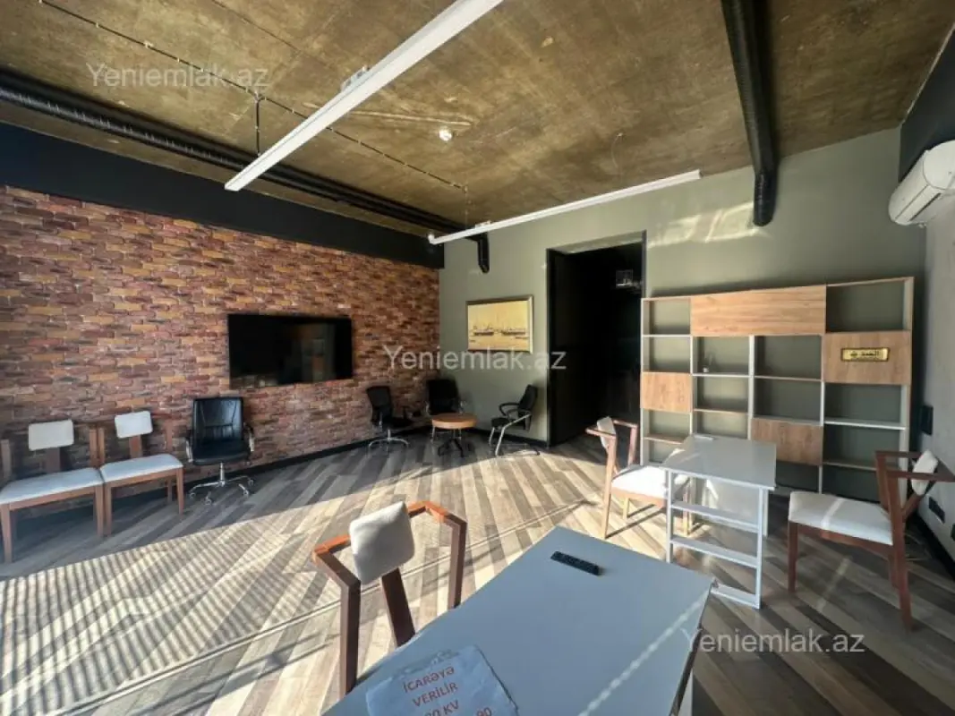 Satılır 2 otaqlı obyekt 80 m²