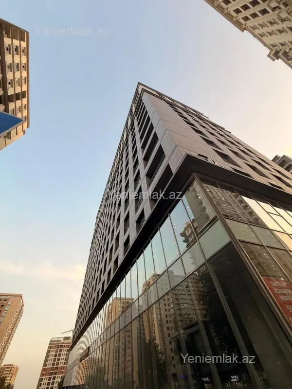 Satılır 3 otaqlı yeni tikili 101 m²