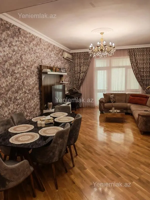 Satılır 3 otaqlı yeni tikili 105 m²