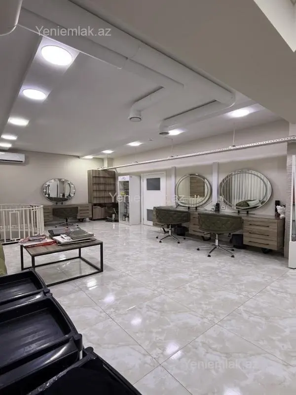 Satılır 5 otaqlı obyekt 220 m²