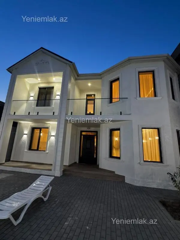 Satılır 5 otaqlı həyət evi 250 m²