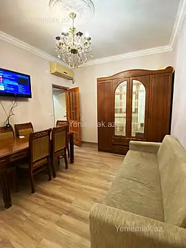 Satılır 3 otaqlı köhnə tikili 60 m² — Bakı, Nərimanov 3 otaq 60.00 m²