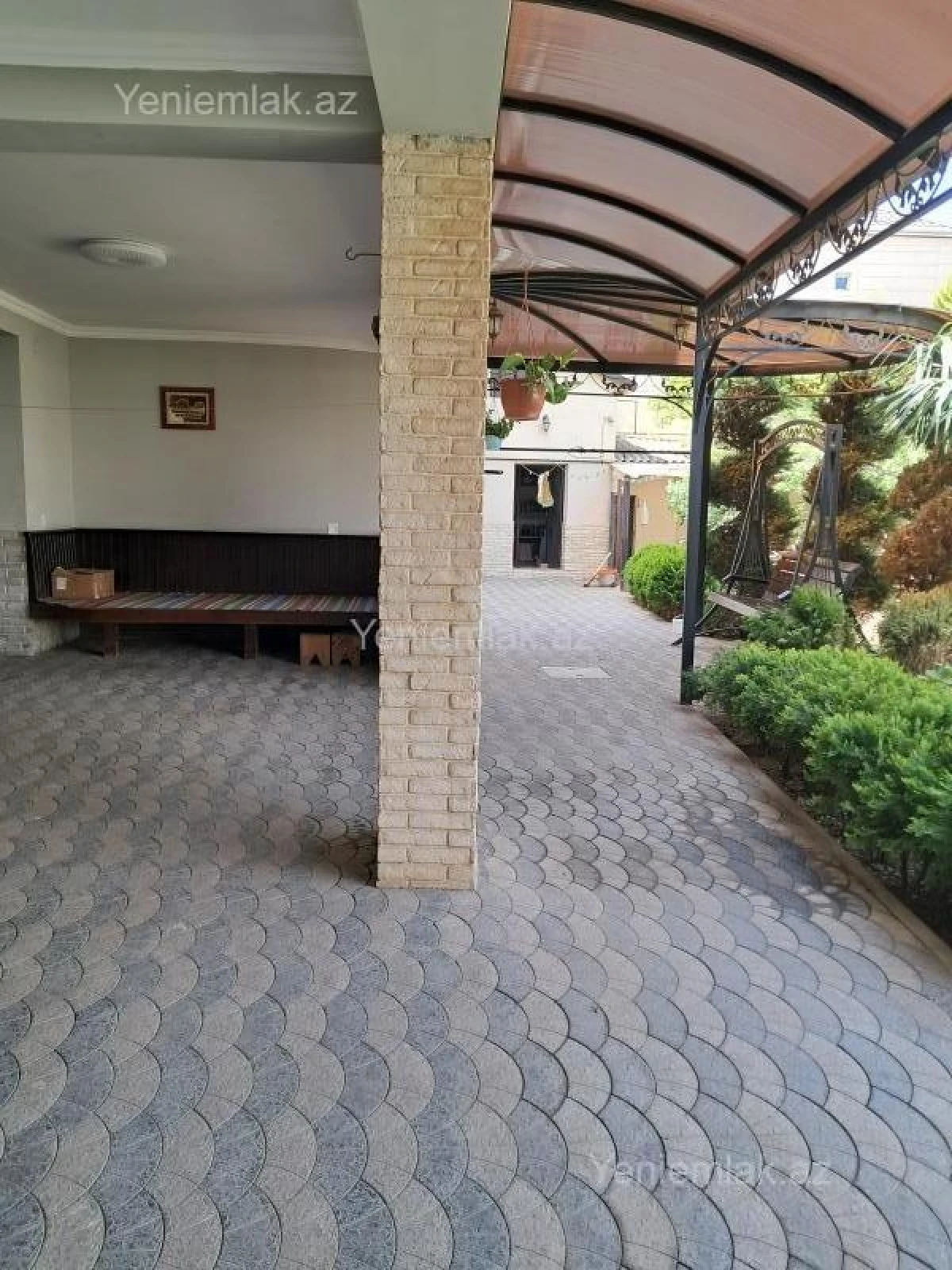 Satılır 7 otaqlı həyət evi 450 m²