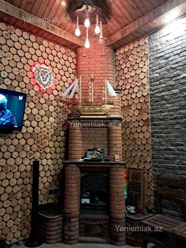 Satılır 7 otaqlı həyət evi 450 m²