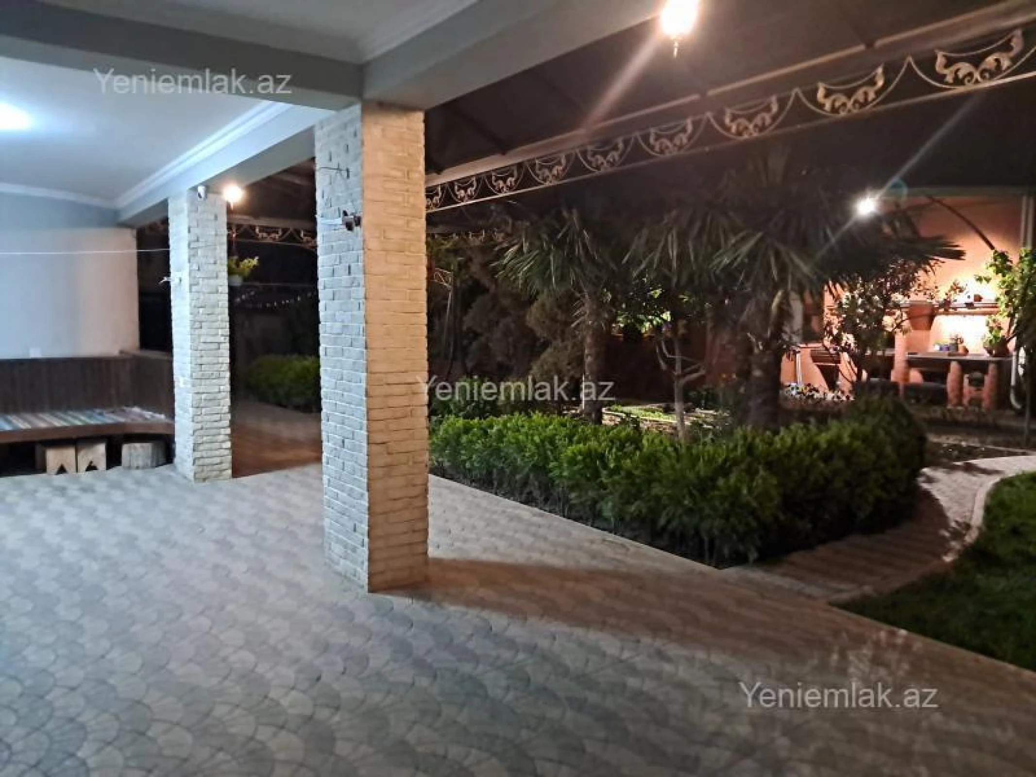 Satılır 7 otaqlı həyət evi 450 m²