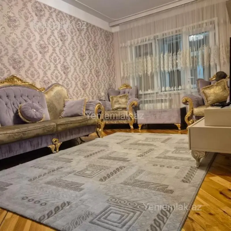 Satılır 5 otaqlı köhnə tikili 110 m²