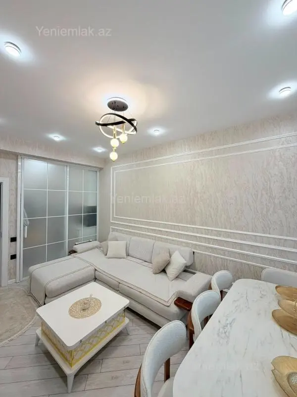 Satılır 2 otaqlı yeni tikili 50 m²