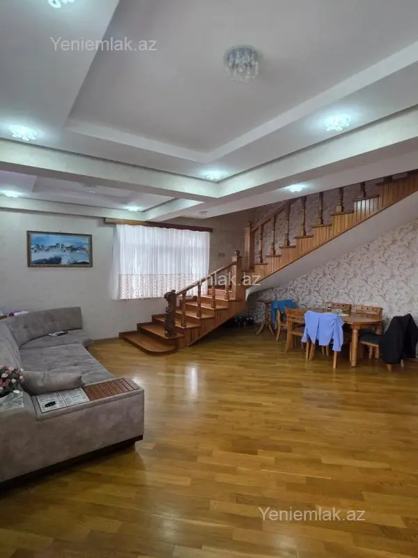 Satılır 7 otaqlı yeni tikili 231 m²