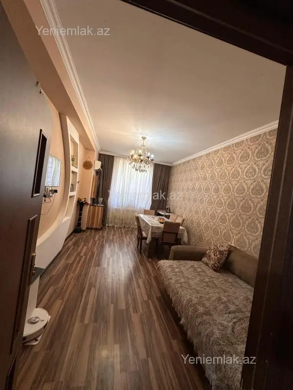 Satılır 2 otaqlı yeni tikili 75 m²