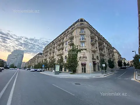 Satılır 4 otaqlı yeni tikili 160 m² — Bakı, Xətai 4 otaq 160.00 m²