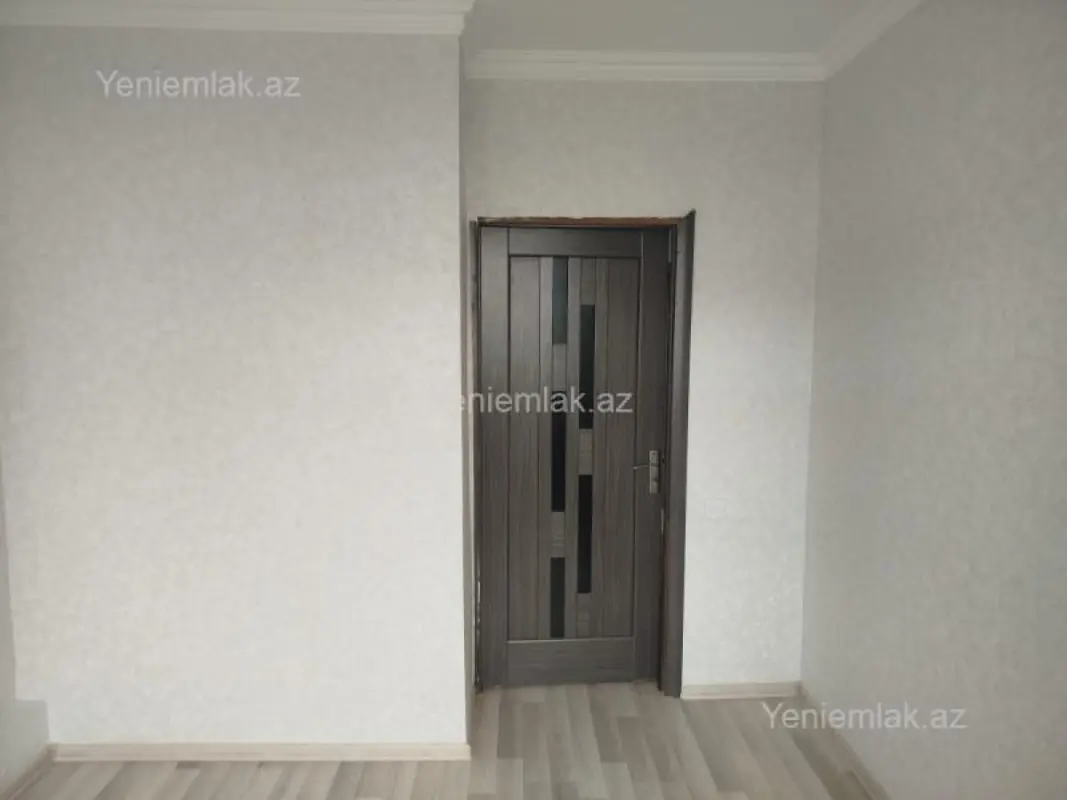 Satılır 1 otaqlı köhnə tikili 36 m²