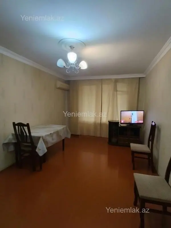 Satılır 2 otaqlı köhnə tikili 48 m²