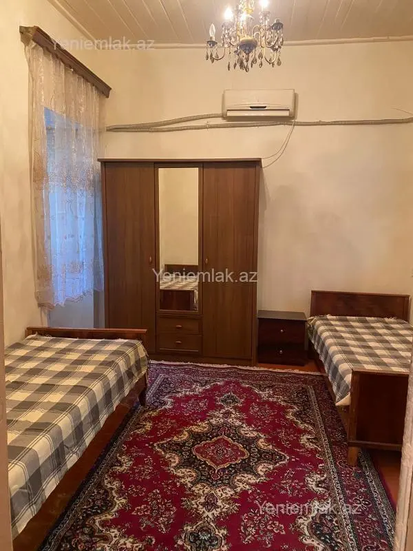 Satılır 3 otaqlı köhnə tikili 56 m²