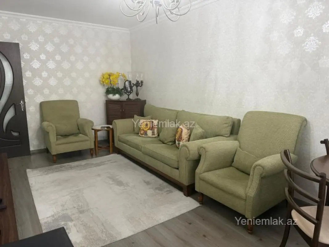 Satılır 3 otaqlı köhnə tikili 75 m²