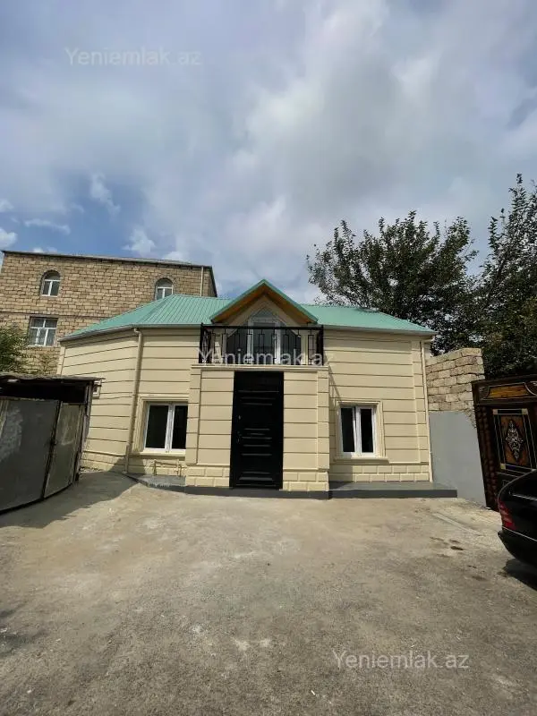 Satılır 4 otaqlı həyət evi 114 m²