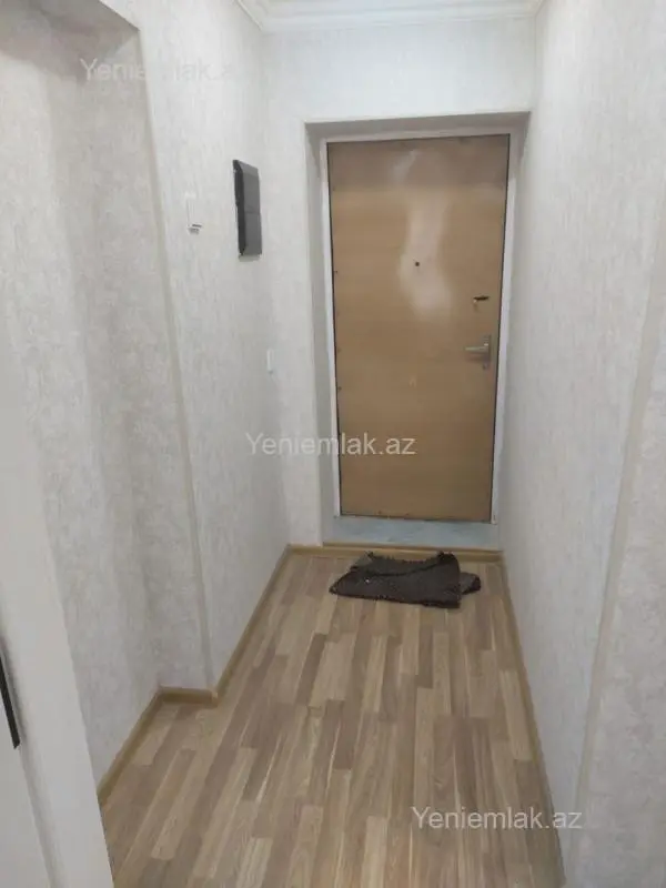 Satılır 1 otaqlı köhnə tikili 35 m²