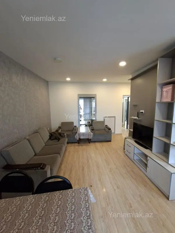 Satılır 3 otaqlı köhnə tikili 65 m²