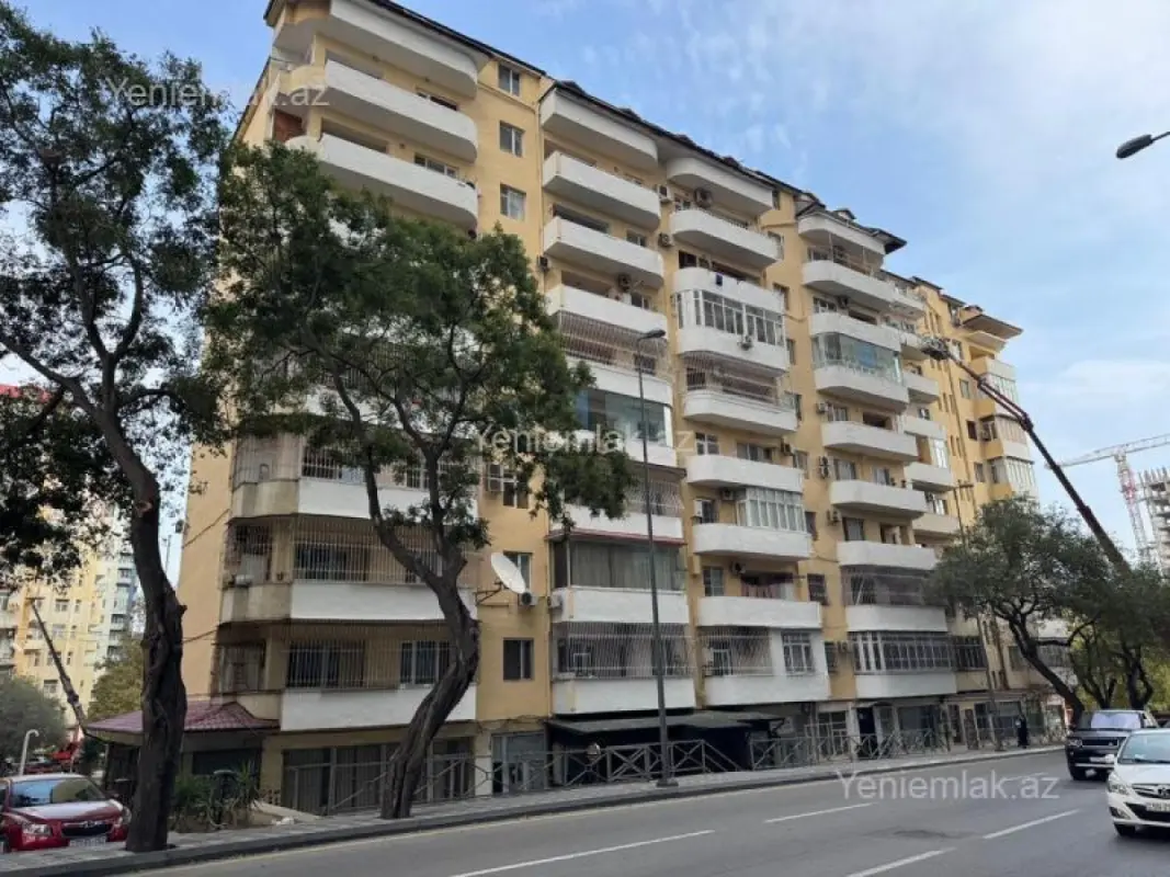Satılır 3 otaqlı yeni tikili 121.1 m²