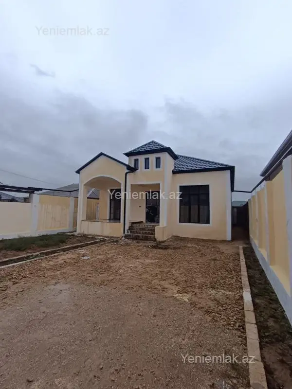 Satılır 3 otaqlı həyət evi 120 m²