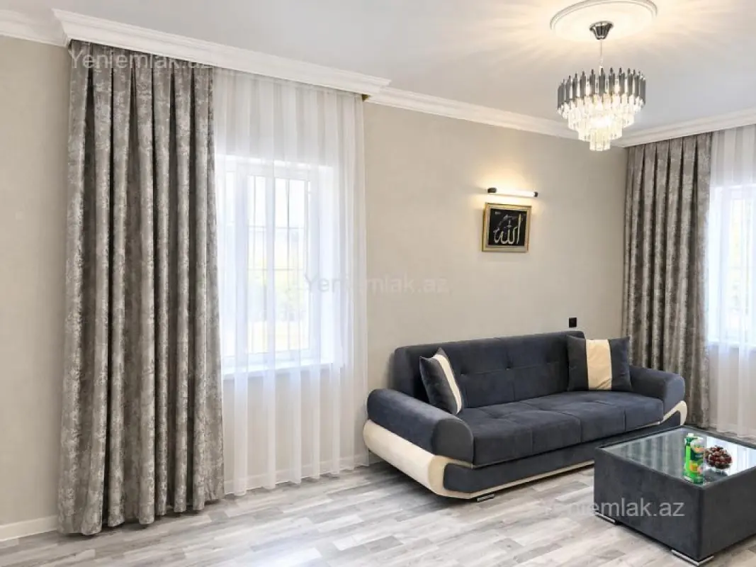 Satılır 2 otaqlı köhnə tikili 45 m²