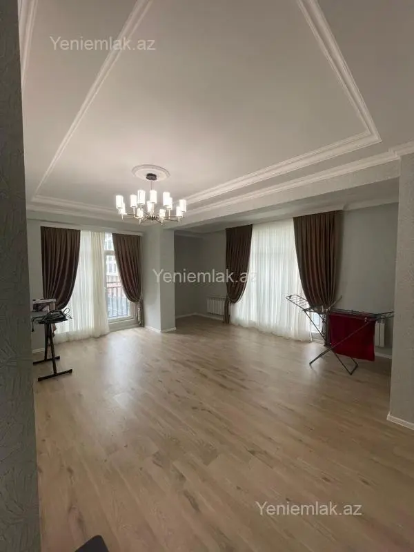 Satılır 2 otaqlı yeni tikili 92 m²