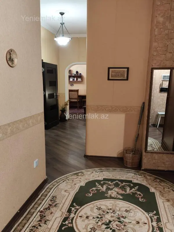 Satılır 2 otaqlı yeni tikili 90 m²