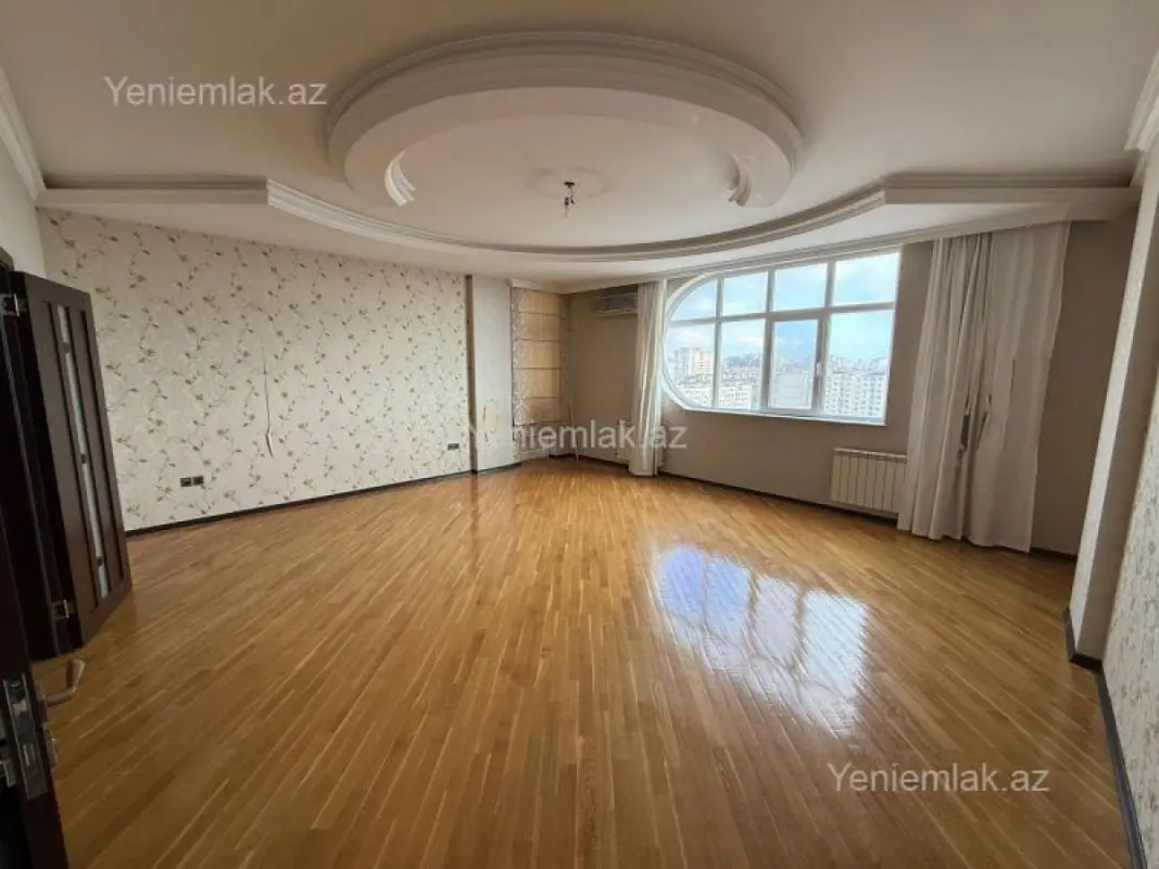 Satılır 4 otaqlı yeni tikili 178 m²