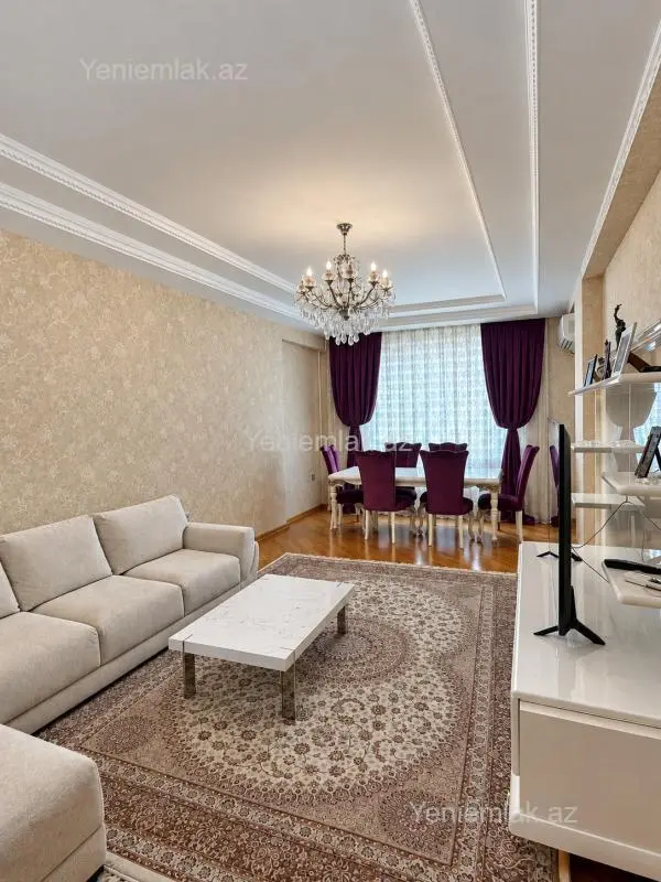 Satılır 3 otaqlı yeni tikili 128 m²