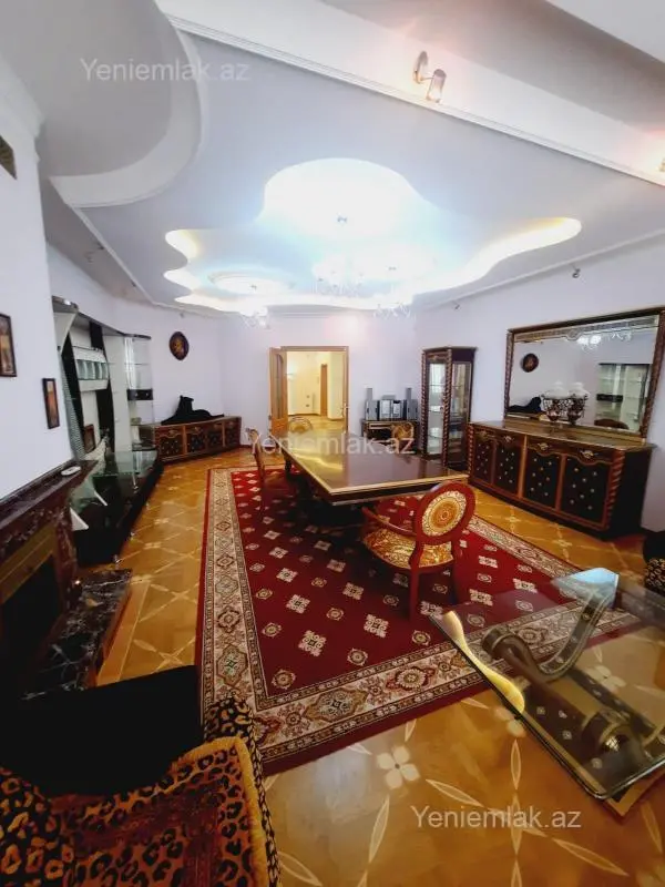 Satılır 8 otaqlı yeni tikili 430 m²
