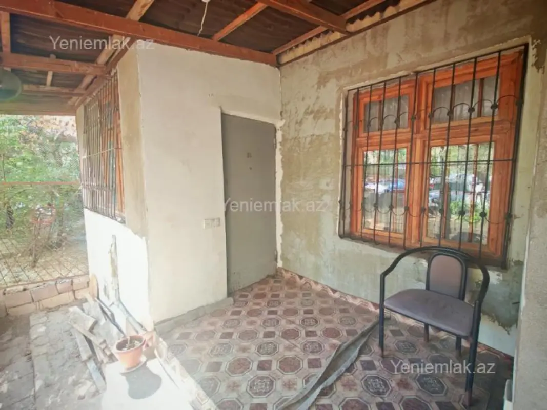 Satılır 3 otaqlı köhnə tikili 70 m²