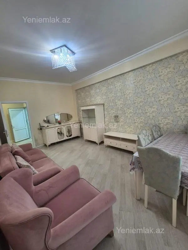 Satılır 2 otaqlı yeni tikili 60 m²