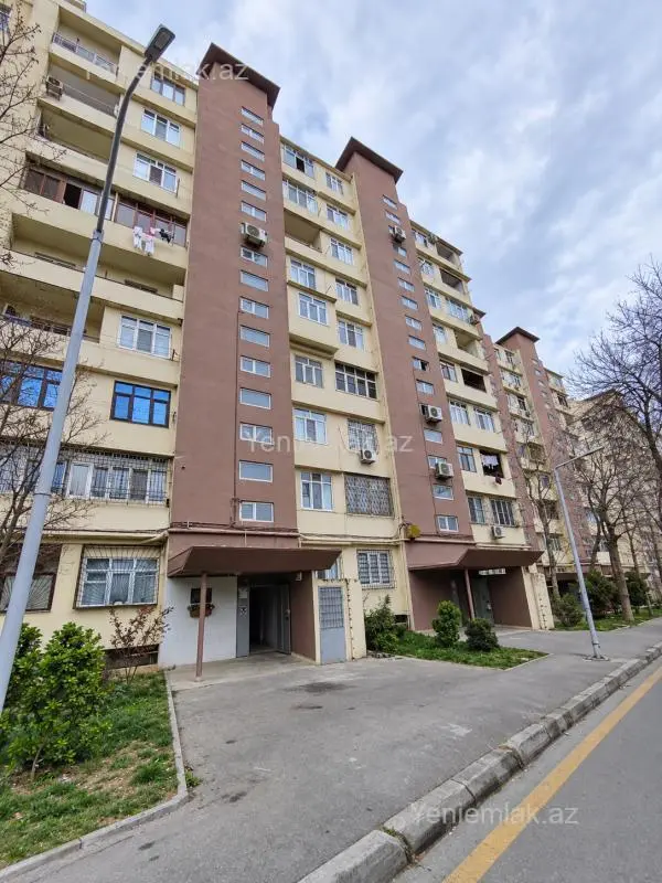 Satılır 3 otaqlı köhnə tikili 85 m²