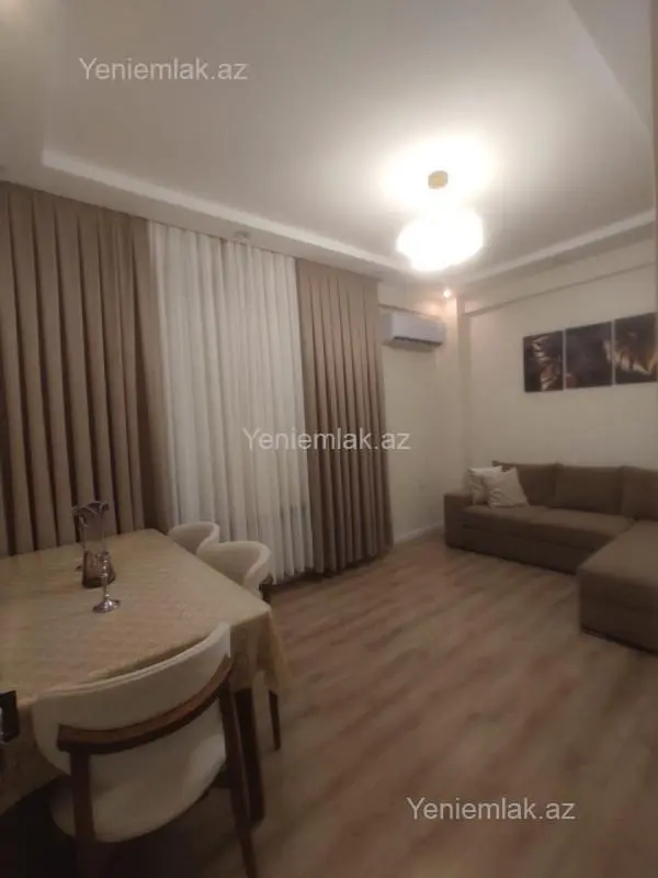 Satılır 3 otaqlı yeni tikili 60 m²