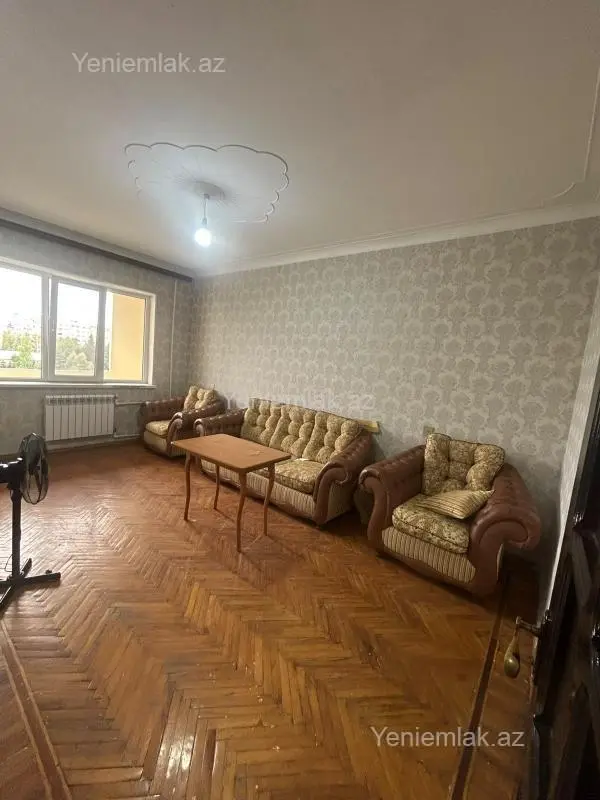Satılır 3 otaqlı köhnə tikili 80 m²