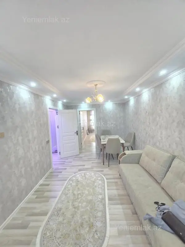Satılır 2 otaqlı köhnə tikili 46 m²