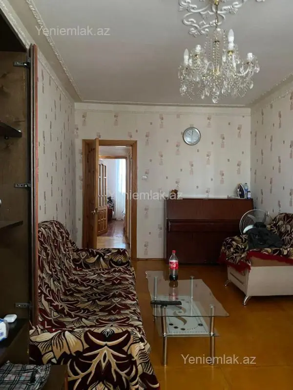 Satılır 3 otaqlı köhnə tikili 60 m²
