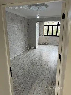 Satılır 4 otaqlı köhnə tikili 90 m² — Sumqayıt, 8-ci mikrorayon 4 otaq 90.00 m²