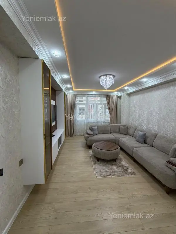 Satılır 3 otaqlı yeni tikili 85 m²
