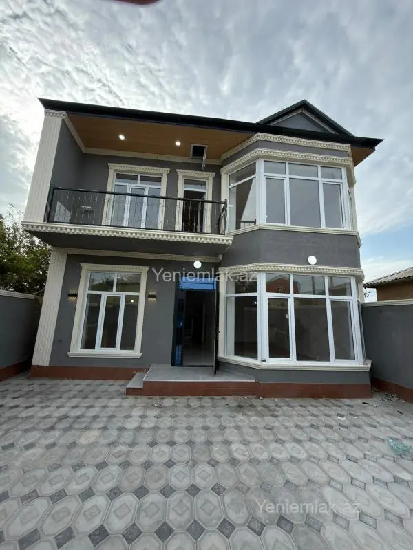 Satılır 5 otaqlı həyət evi 150 m²