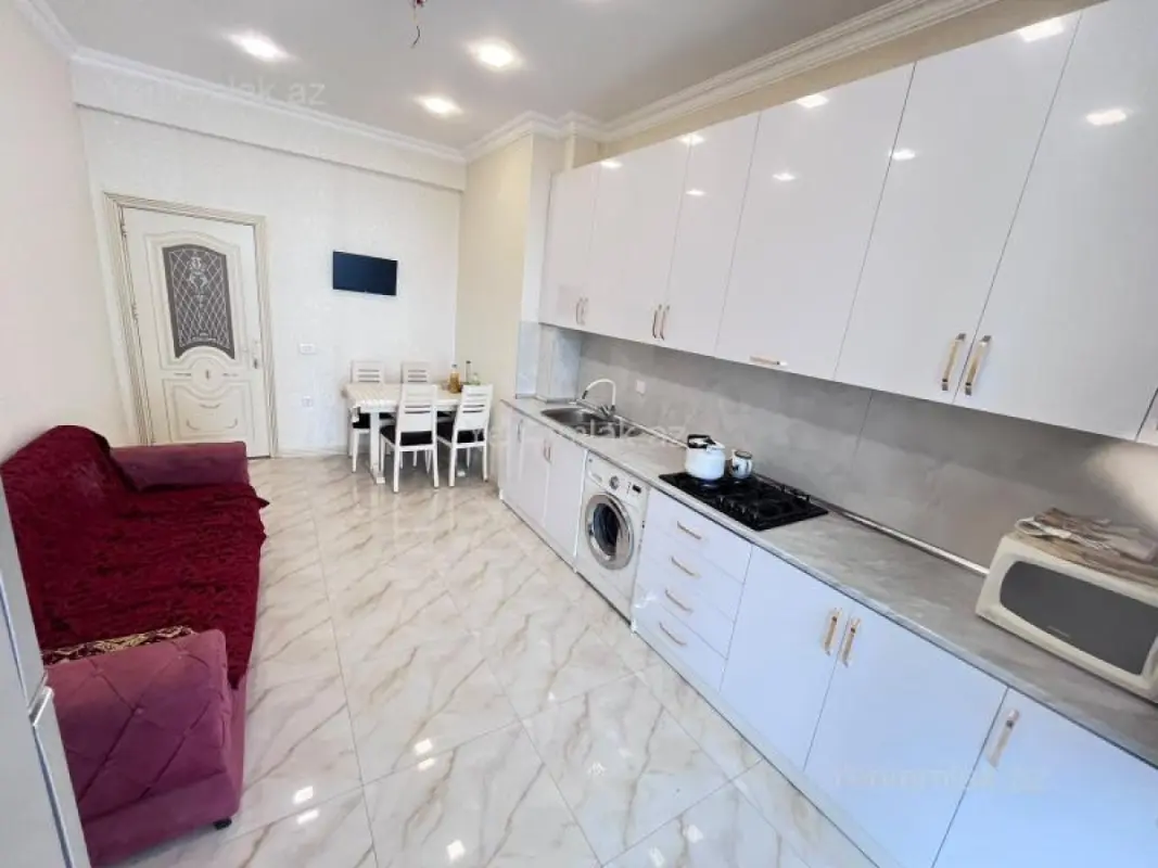 Satılır 2 otaqlı yeni tikili 93 m²