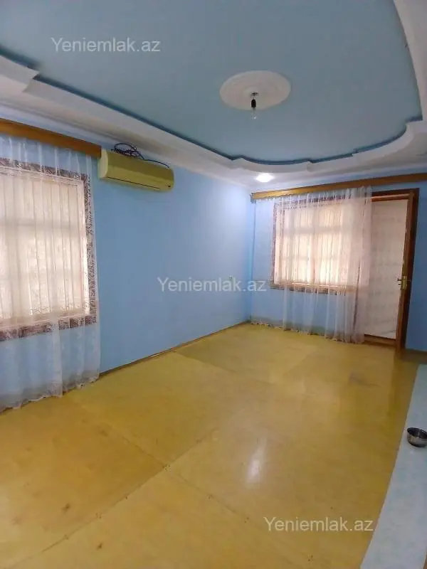Satılır 1 otaqlı köhnə tikili 31 m²