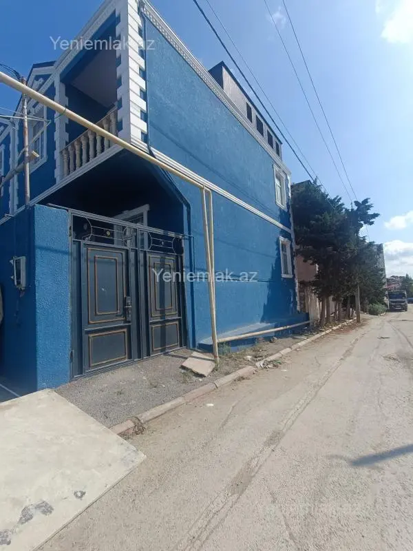 Satılır 4 otaqlı həyət evi 110 m²