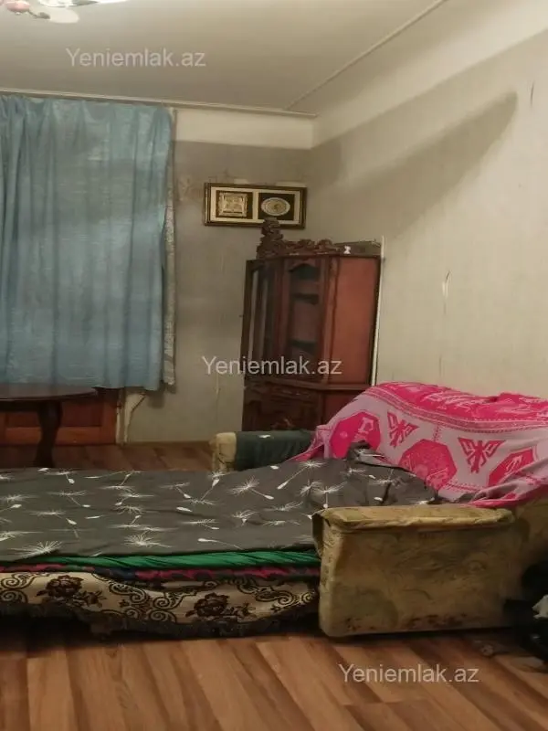 Satılır 3 otaqlı köhnə tikili 78 m²