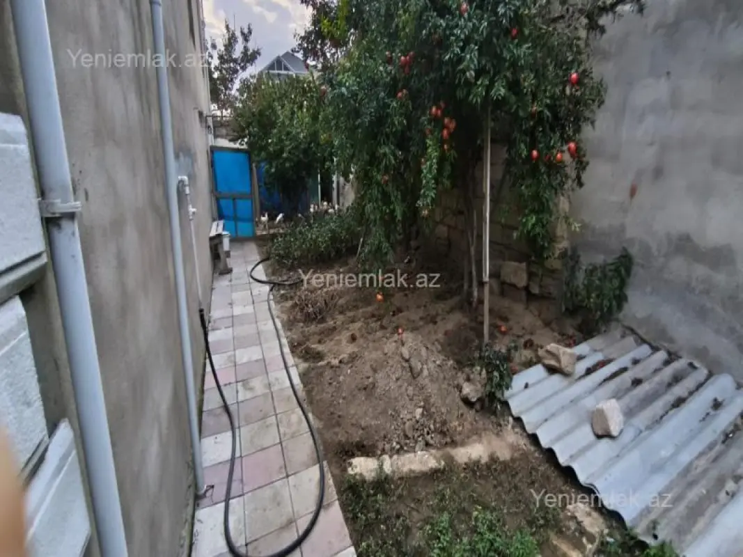 Satılır 4 otaqlı həyət evi 171.6 m²