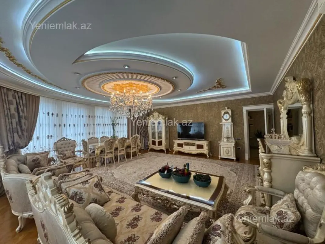 Satılır 4 otaqlı yeni tikili 192 m²