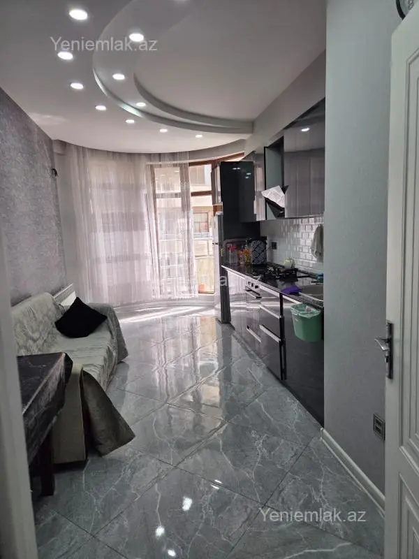Satılır 3 otaqlı yeni tikili 155 m²