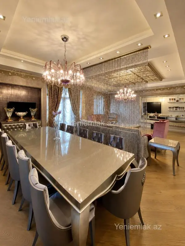 Satılır 4 otaqlı yeni tikili 245 m²