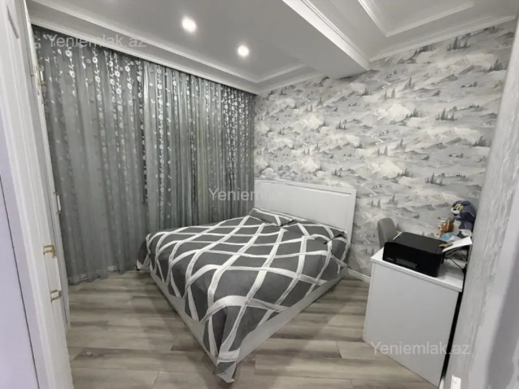 Satılır 3 otaqlı yeni tikili 91 m²