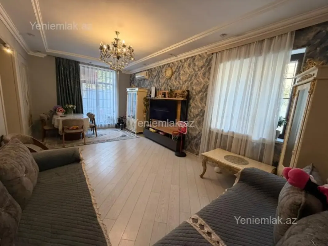 Satılır 6 otaqlı həyət evi 150 m²