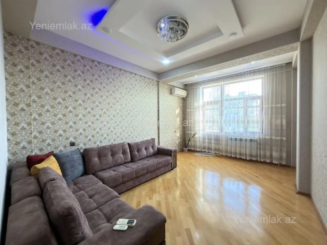 Satılır 2 otaqlı yeni tikili 68.2 m²